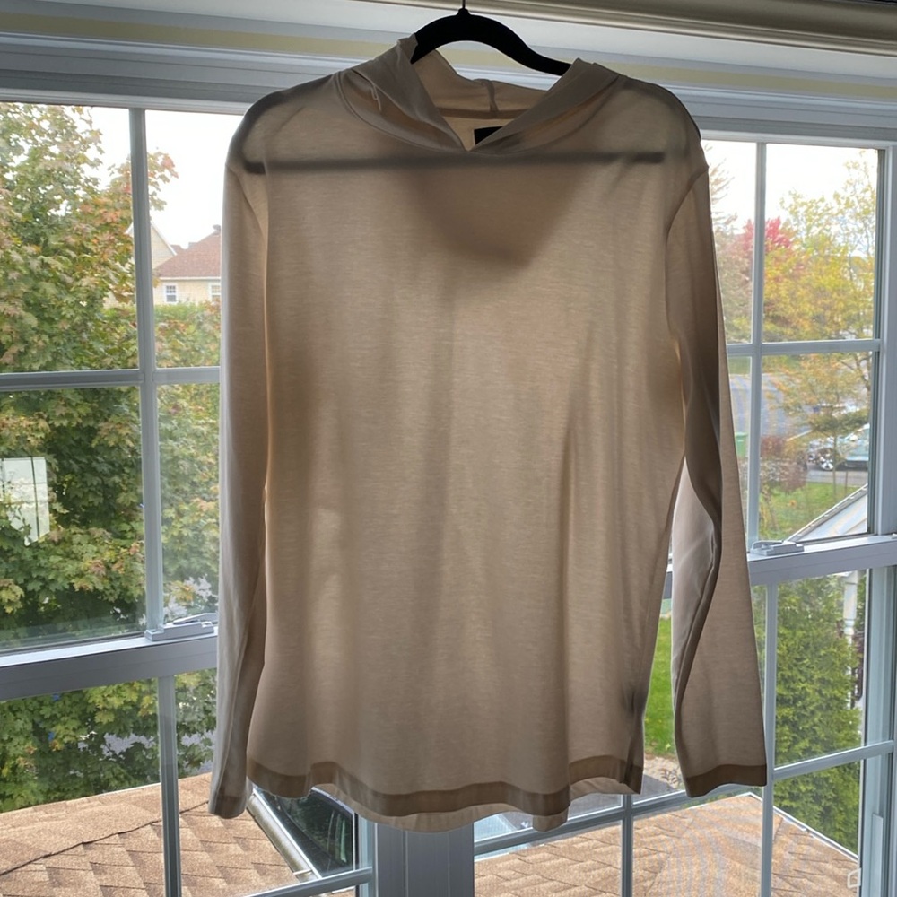 Cuts Clothing Curve hem Hoodie Large